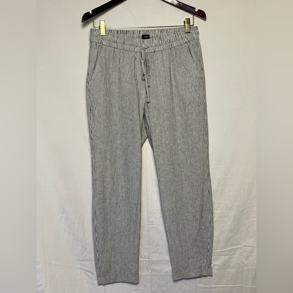 Preowned J. Crew Factory Women’s Black and White Striped Linen Cotton Pants - 6